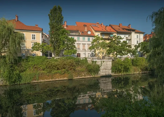 Karinatura Ljubljana