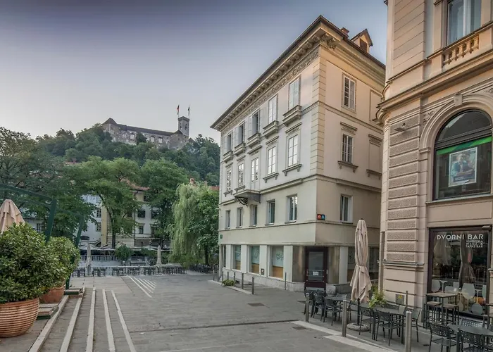 Karinatura アパート リュブリャナ